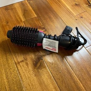 Revlon blow dryer brush